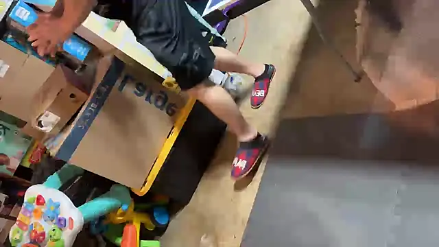 Snapshot of Dani_Dragon69 chatting on 03-02-25, 11:50 Dani Dragon69 online show from 03-02-25, 11:50