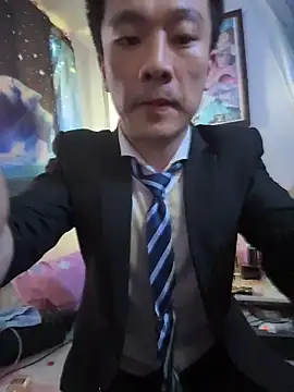 Snapshot of ex199212 chatting on 06-30-26, 04:46 ex199212 online show from 06-30-26, 04:46