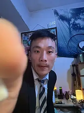 Snapshot of ex199212 chatting on 06-30-26, 07:04 ex199212 online show from 06-30-26, 07:04
