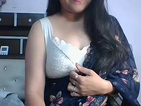 santurmom online show from 04-12-26, 06:35