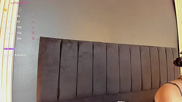 sweetsofia18 online show from 05-27-26, 11:13