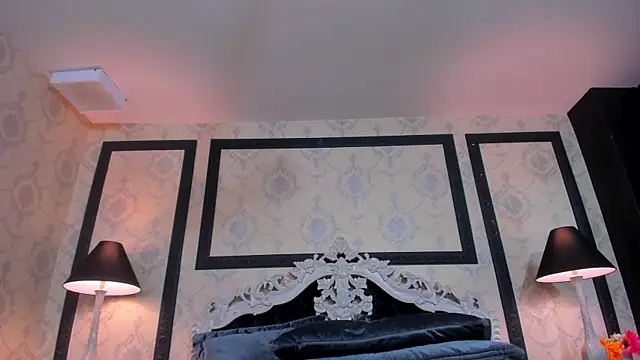 ImSophiie online show from 07-23-26, 01:58