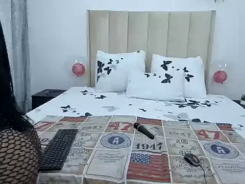 Pearl 00 online show from 02-13-25, 06:30