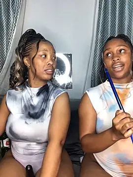 Pearl 00 online show from 09-25-25, 09:40