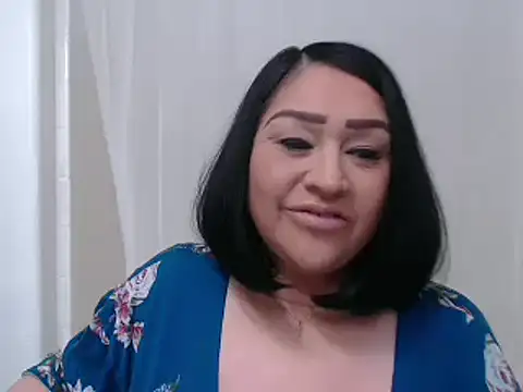 AlyssiaAmoreXO online show from 01-21-25, 10:30