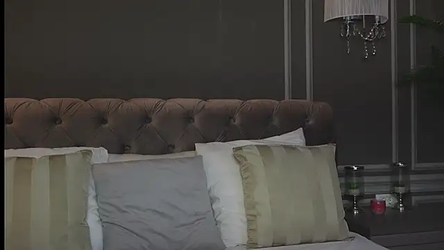 AnnieStylesx online show from 10-15-25, 03:17