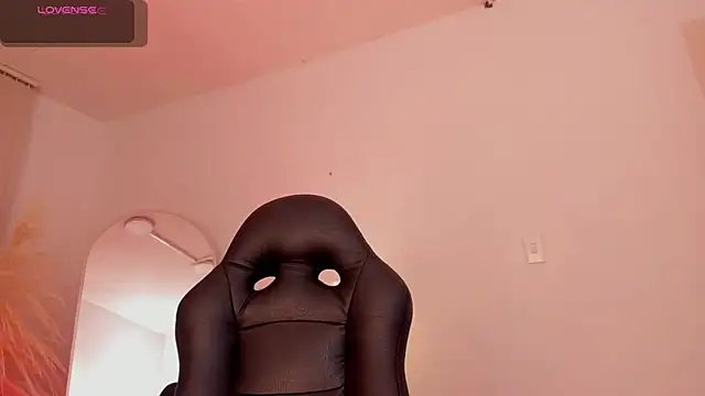 Missbrave1 online show from 09-11-25, 07:25