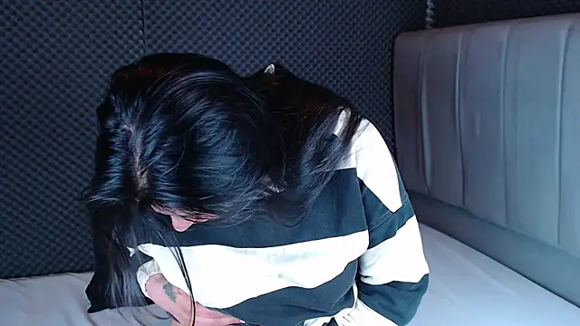  joy yva online show from 12-22-25, 11:02