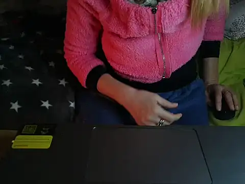 VeneRed online show from 03-12-26, 09:10