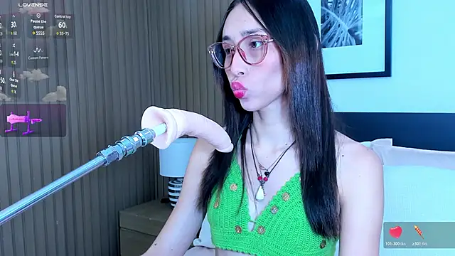 doll bella  online show from 11-29-25, 08:01