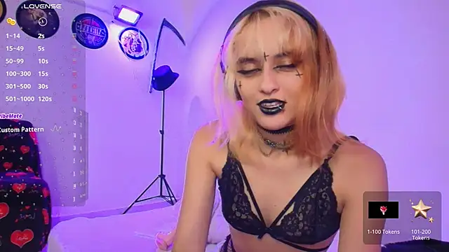 Snapshot of lizeth_darks chatting on 12-11-24, 09:23 lizeth darks online show from 12-11-24, 09:23