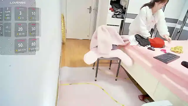 CN-Shanshan online show from 01-06-26, 12:36