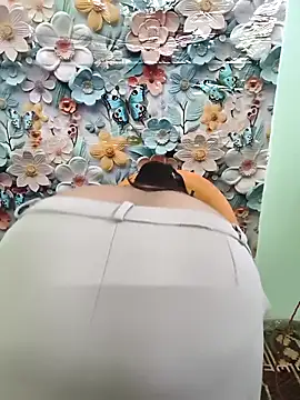 Cute payal0 online show from 02-17-25, 11:02