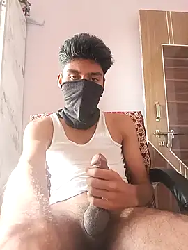 Snapshot of xxxgayroy12 chatting on 01-04-25, 10:38 xxxgayroy12 online show from 01-04-25, 10:38