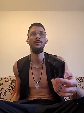 Snapshot of casualtimepassenger chatting on 01-11-25, 02:25 casualtimepassenger online show from 01-11-25, 02:25