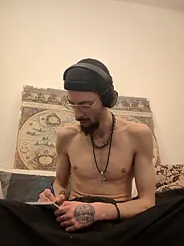 Snapshot of casualtimepassenger chatting on 02-24-25, 10:36 casualtimepassenger online show from 02-24-25, 10:36