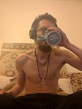 Snapshot of casualtimepassenger chatting on 03-02-25, 03:45 casualtimepassenger online show from 03-02-25, 03:45