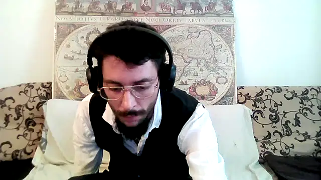 Snapshot of casualtimepassenger chatting on 03-03-25, 03:42 casualtimepassenger online show from 03-03-25, 03:42