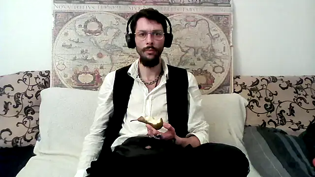 Snapshot of casualtimepassenger chatting on 03-04-25, 08:49 casualtimepassenger online show from 03-04-25, 08:49