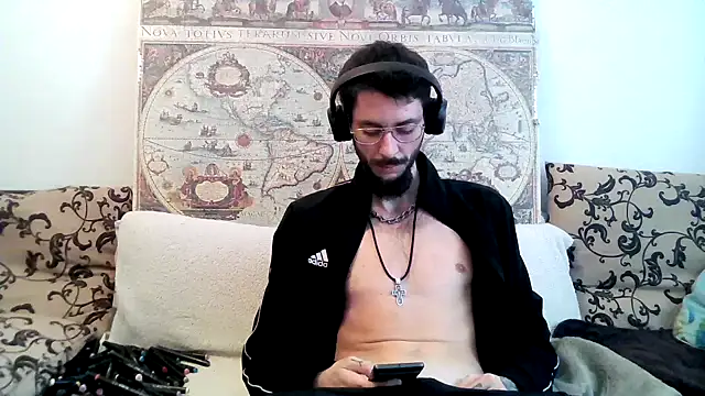 Snapshot of casualtimepassenger chatting on 03-13-25, 12:56 casualtimepassenger online show from 03-13-25, 12:56