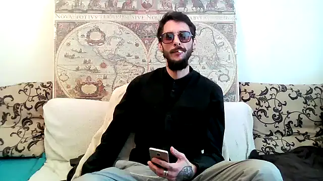 Snapshot of casualtimepassenger chatting on 03-17-25, 02:12 casualtimepassenger online show from 03-17-25, 02:12