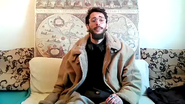 Snapshot of casualtimepassenger chatting on 03-18-25, 04:48 casualtimepassenger online show from 03-18-25, 04:48