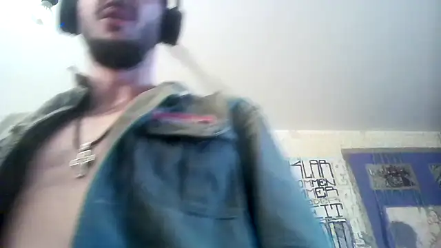 Snapshot of casualtimepassenger chatting on 04-23-26, 05:15 casualtimepassenger online show from 04-23-26, 05:15