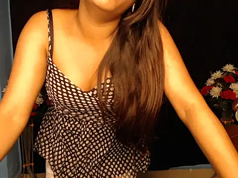 Snapshot of Wish_Queen chatting on 02-17-25, 08:47 Wish Queen online show from 02-17-25, 08:47