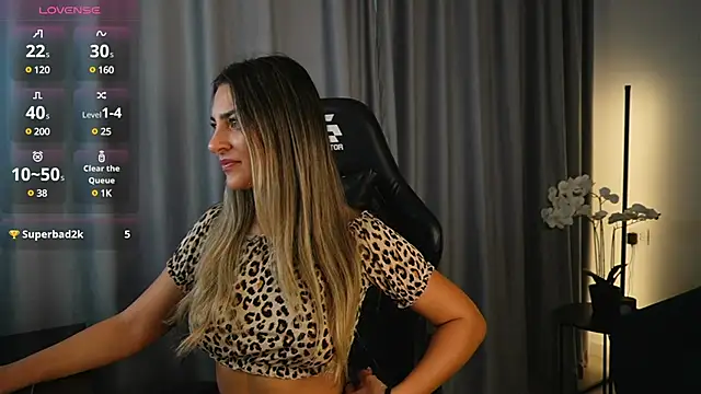 izzy belle online show from 02-01-25, 10:05