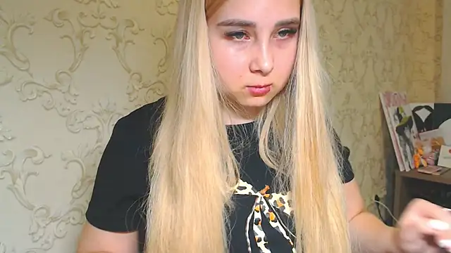 DolphinDreams online show from 04-17-26, 03:37