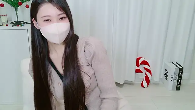 yuki room online show from 12-22-25, 12:46