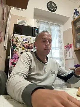 Lecatore80 online show from 04-19-26, 06:02