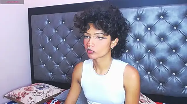 ToshiaKimich online show from 01-16-25, 11:16