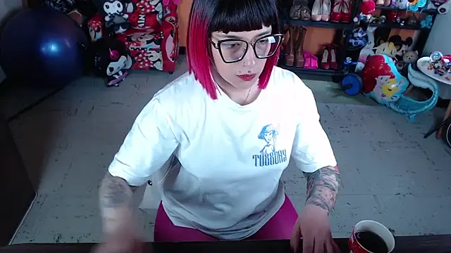 MissMiia2 online show from 10-26-25, 03:18