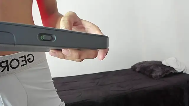 Snapshot of evanscollins chatting on 12-27-24, 08:39 evanscollins online show from 12-27-24, 08:39