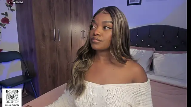 Snapshot of Im_Maria chatting on 01-08-25, 07:13 Im Maria online show from 01-08-25, 07:13