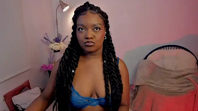 Snapshot of Im_Maria chatting on 10-17-25, 11:07 Im Maria online show from 10-17-25, 11:07