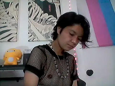 yourtransmanfantasy online show from 02-28-25, 02:53