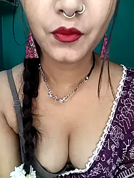 Diamond queeen online show from 12-20-24, 08:12