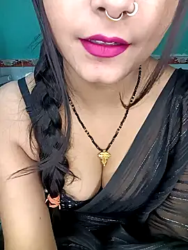 Diamond queeen online show from 01-10-25, 07:54