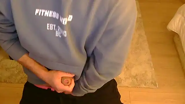 Snapshot of GymBoyVan chatting on 01-13-25, 03:15 GymBoyVan online show from 01-13-25, 03:15