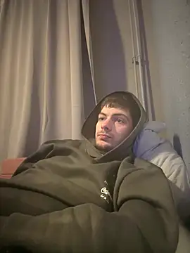 Snapshot of youssef00711 chatting on 02-24-25, 09:09 youssef00711 online show from 02-24-25, 09:09