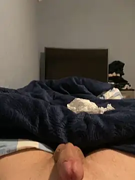 Snapshot of youssef00711 chatting on 03-22-25, 11:42 youssef00711 online show from 03-22-25, 11:42