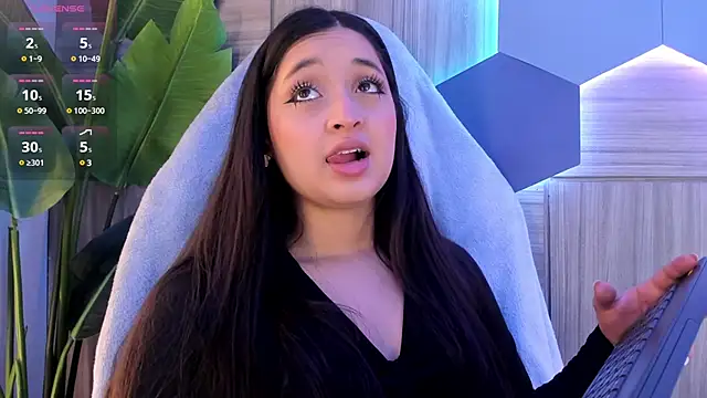 Snapshot of MiaKay1 chatting on 03-06-25, 03:46 MiaKay1 online show from 03-06-25, 03:46