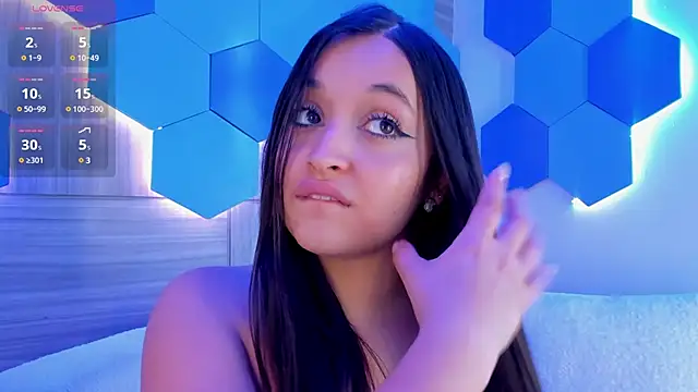 Snapshot of MiaKay1 chatting on 03-21-25, 10:17 MiaKay1 online show from 03-21-25, 10:17