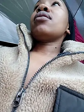 CocoSexyBabe online show from 02-18-25, 05:09