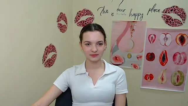 Snapshot of _SusieSu_ chatting on 01-07-25, 10:32 SusieSu online show from 01-07-25, 10:32