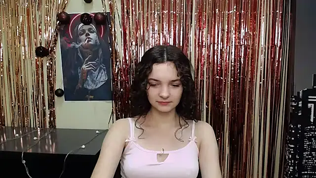 Snapshot of _SusieSu_ chatting on 01-09-25, 07:21 SusieSu online show from 01-09-25, 07:21