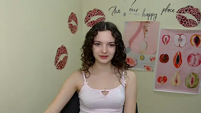 Snapshot of _SusieSu_ chatting on 01-10-25, 07:46 SusieSu online show from 01-10-25, 07:46