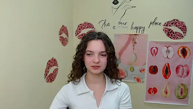 Snapshot of _SusieSu_ chatting on 01-26-25, 01:15 SusieSu online show from 01-26-25, 01:15